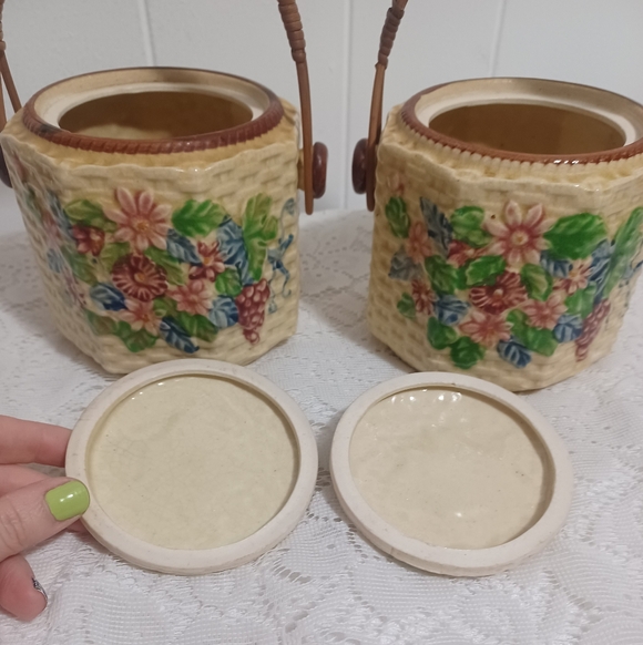 Vintage Biscuit Jars - Picture 7 of 11